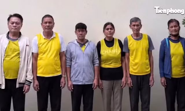 Thủ đoạn lừa đảo du khách bằng 'ván bài được sắp sẵn' của nhóm người Philippines