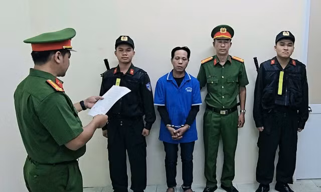 Ghen tuông, sát hại bạn gái rồi phi tang thi thể trên sông 