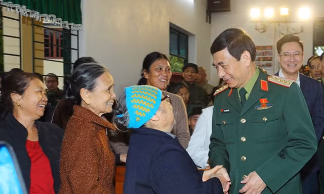 Cử tri tín nhiệm Đại tướng Phan Văn Giang ứng cử đại biểu Quốc hội khóa XVI