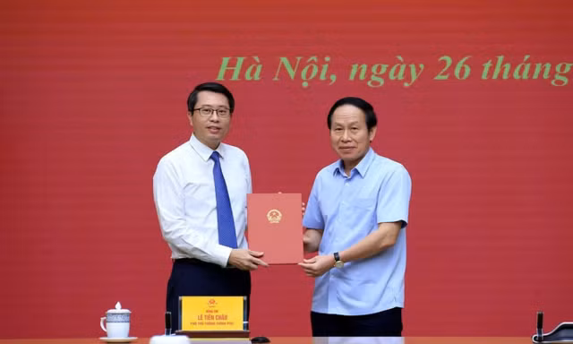 Bổ nhiệm ông Trần Anh Tiến giữ chức Phó Chủ nhiệm Văn phòng Chính phủ