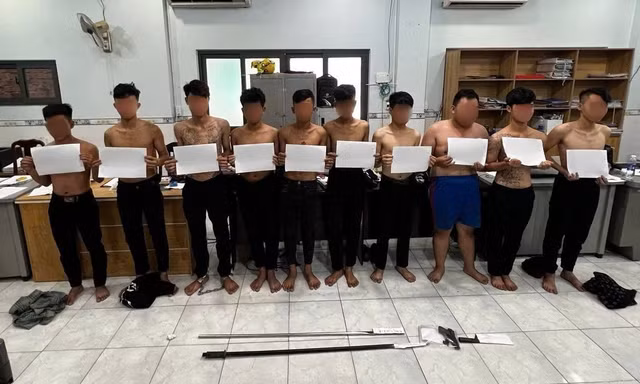 Hai nhóm thiếu niên mang hung khí tự chế đi giải quyết mâu thuẫn 
