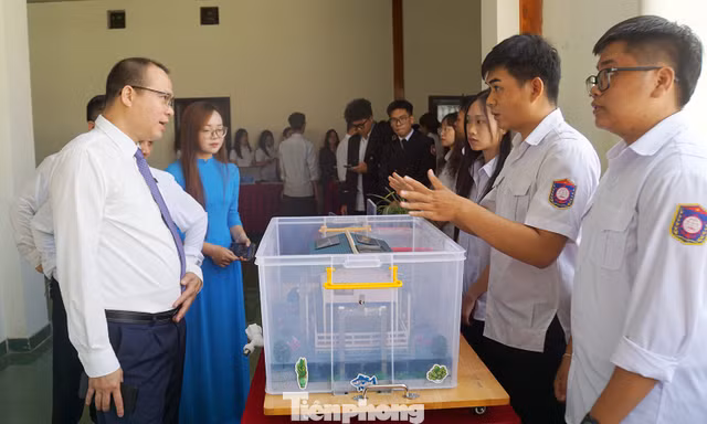 Sinh viên Trường Đại học Hàng hải Việt Nam nghiên cứu khoa học tăng kỷ lục 