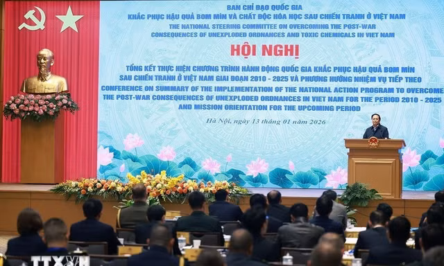 Thủ tướng dự Hội nghị tổng kết Chương trình hành động khắc phục hậu quả bom mìn