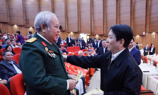 Chủ tịch nước thăm, chúc Tết Đảng bộ, chính quyền, nhân dân tỉnh Lào Cai 