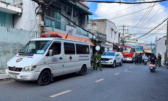 Hỏa hoạn lúc rạng sáng, nữ chủ quán cà phê tử vong trong phòng ngủ