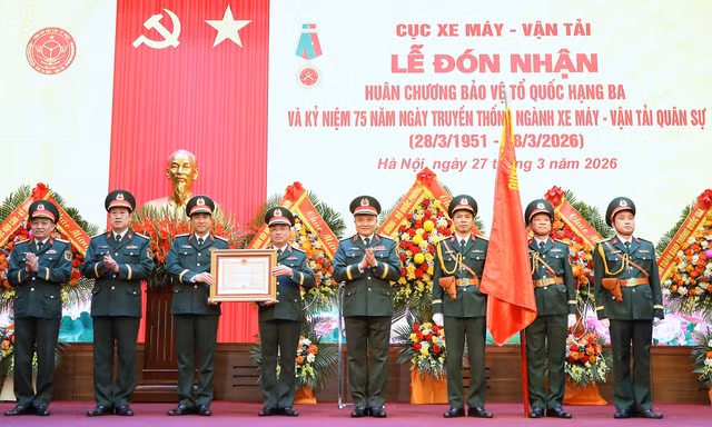 Thượng tướng Nguyễn Văn Hiền: Đảm bảo xe máy - vận tải quân sự mạnh, cơ động nhanh