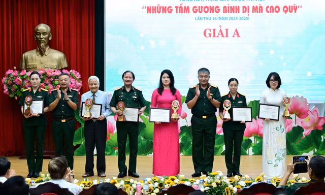 Lan tỏa những tấm gương bình dị mà cao quý trong và ngoài Quân đội