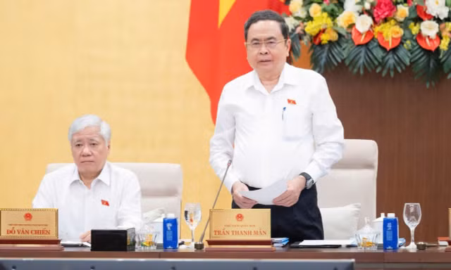 Chủ tịch Quốc hội: Không để phát sinh nợ đọng văn bản hướng dẫn thi hành luật