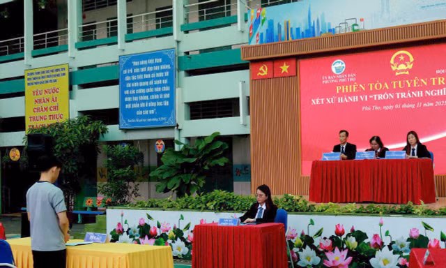 Nhiều sinh viên luật ra trường không soạn được hợp đồng 
