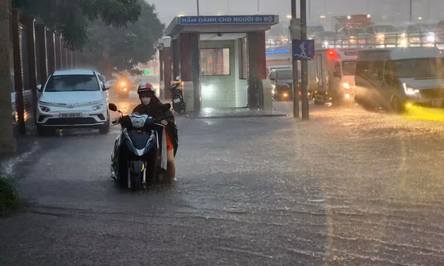 Danh sách các điểm có nguy cơ ngập úng tại thành phố Hà Nội