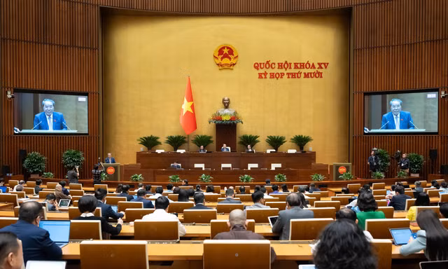 Quốc hội miễn nhiệm chức vụ một số bộ trưởng, chủ nhiệm các ủy ban 