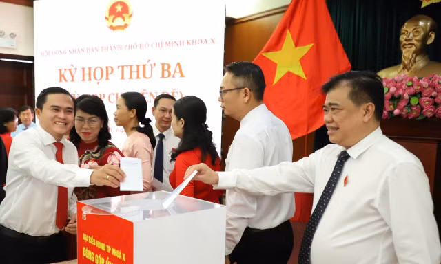 HĐND TPHCM triệu tập phiên họp bàn thảo 52 vấn đề quan trọng