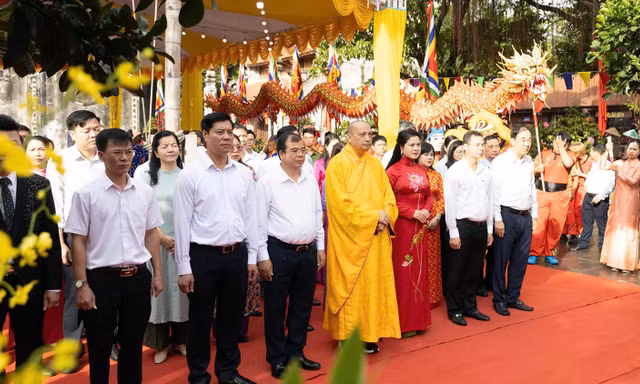 Mở màn lễ hội mùa thu trên miền di sản Côn Sơn - Kiếp Bạc