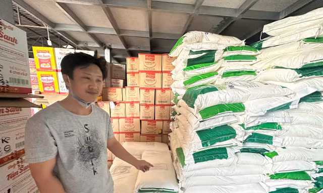 Triệt phá đường dây làm giả bột ngọt quy mô lớn 