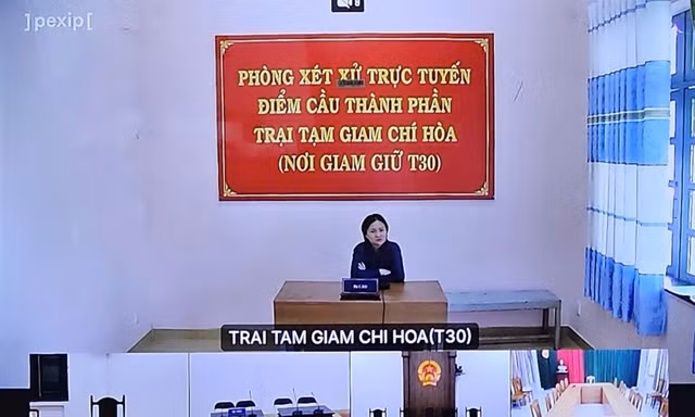 Bị cáo Phạm Thùy Nhi