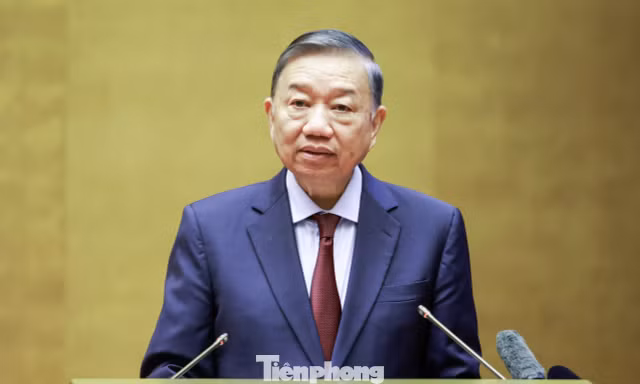 Thành lập Ban Chỉ đạo Trung ương về tổng kết thực tiễn và nghiên cứu sửa đổi, bổ sung Điều lệ Đảng