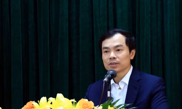 'Khi một dân tộc biết đặt câu hỏi về tương lai của chính mình, dân tộc ấy sẽ không bao giờ tụt lại'