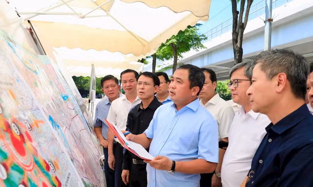 Bí thư Trần Đức Thắng: Đẩy nhanh hai trục động lực phía Tây Thủ đô