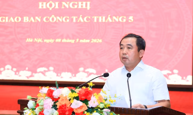Bí thư Hà Nội: Còn tình trạng nhiều phần mềm, nhiều tài khoản, nhiều báo cáo