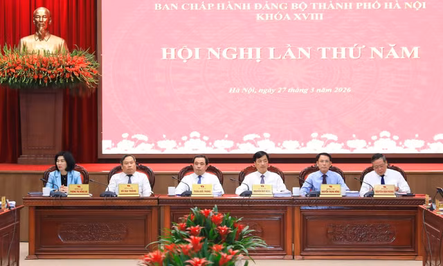 Bộ trưởng Bộ NN&MT Trần Đức Thắng dự Hội nghị Ban Chấp hành Đảng bộ TP Hà Nội