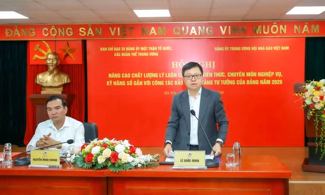 Báo chí chính thống phải 'giành lại thế chủ động' trên không gian mạng