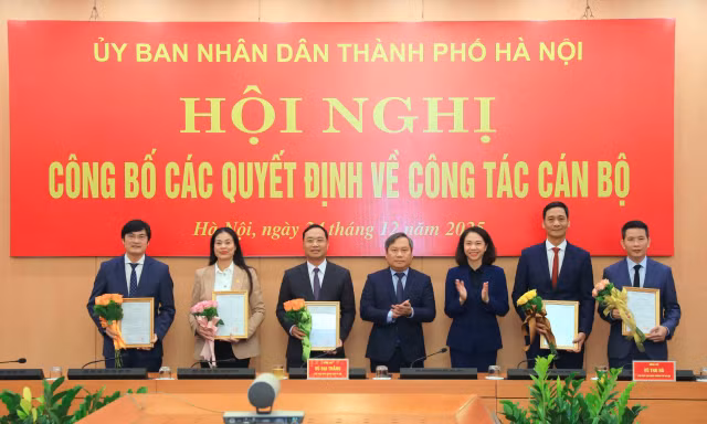 Giám đốc Sở Y tế Quảng Ninh làm Giám đốc Sở Y tế TP Hà Nội