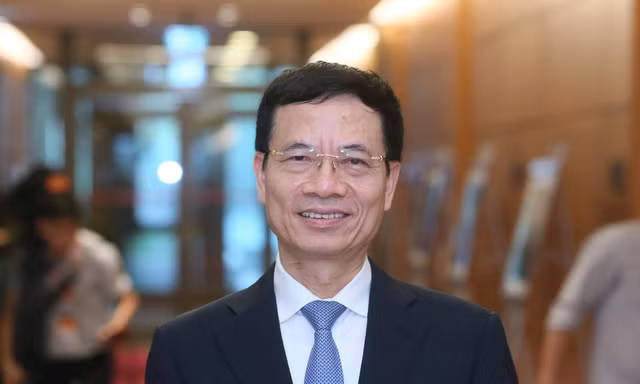 Đặt khoa học, công nghệ, đổi mới sáng tạo vào vị trí trung tâm của tăng trưởng kinh tế - xã hội