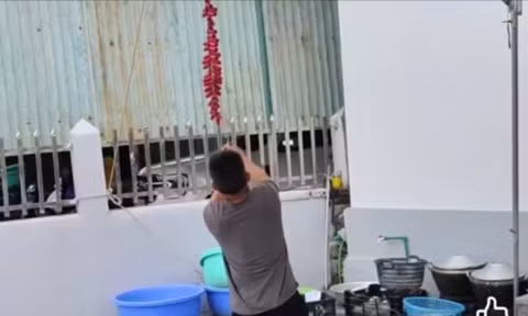 Bị xử phạt vì đốt pháo mừng tân gia 