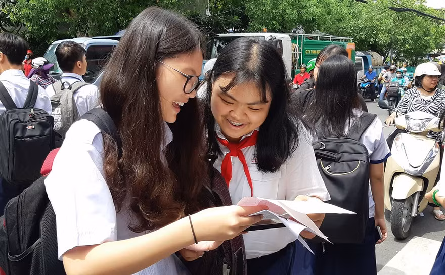 Thí sinh dự thi lớp 10 tại TPHCM năm học 2018- 2019