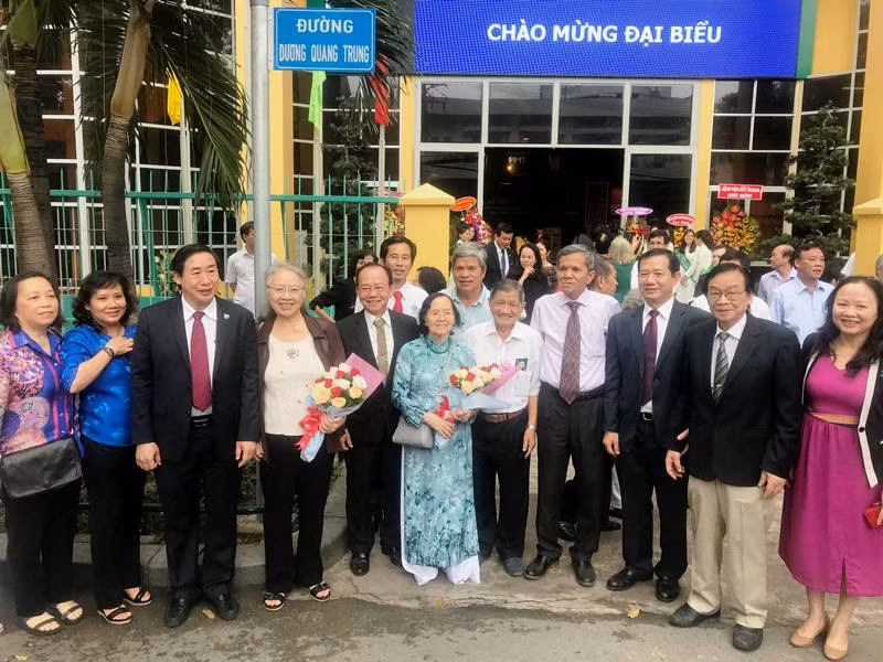 Đường Dương Quang Trung có 3 đơn vị ông từng công tác.