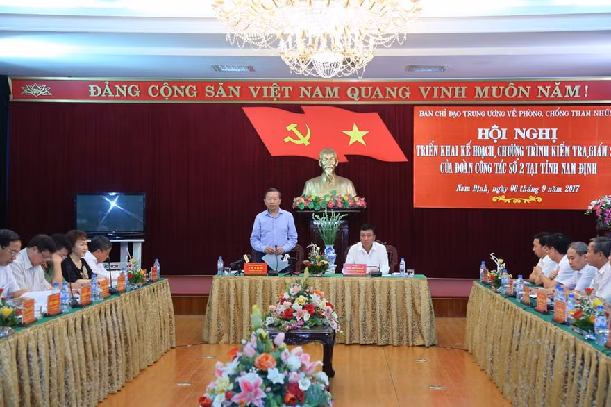 Toàn cảnh buổi làm việc của Bộ trưởng Công an với Tỉnh ủy Nam Định.