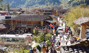 Nghỉ Tết Dương lịch 4 ngày: Khách vội đặt tour, phòng đã hết sạch