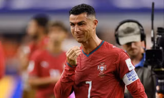 Rộ tin Ronaldo chia tay đội tuyển: Cơn địa chấn ‘tỷ đô’ đang đến gần Bồ Đào Nha