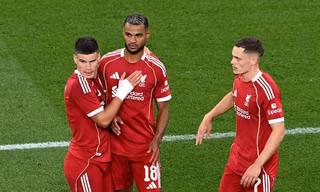 Liverpool thắng cả 2 trận trong vòng... 5 tiếng đồng hồ