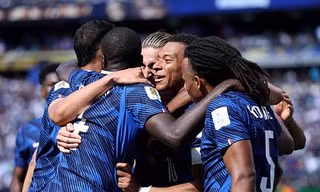 Mbappe lập cú đúp, tuyển Pháp đòi nợ 2002 từ Senegal