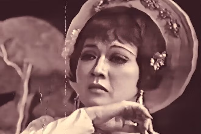 chuyen-chua-ke-ve-nhac-khuc-gay-xuc-dong-vo-tieng-trong-me-linh-kinh-dien-1370.jpg