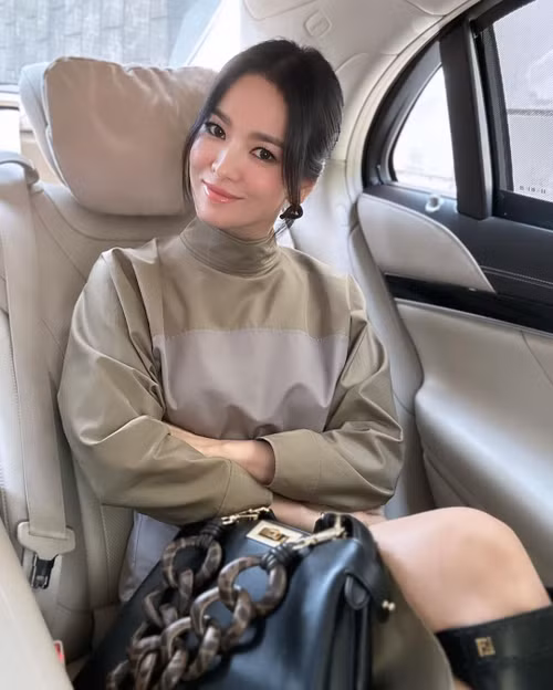 Song Hye Kyo nổi tiếng "mát tay" trong đầu tư bất động sản. Ảnh: IG.