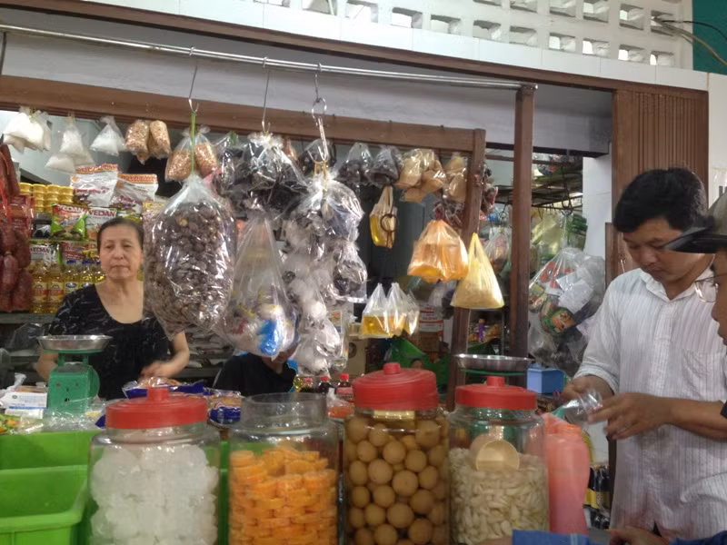 Hoa quả ở Sài Gòn tăng giá mạnh ngày rằm tháng Giêng ảnh 7