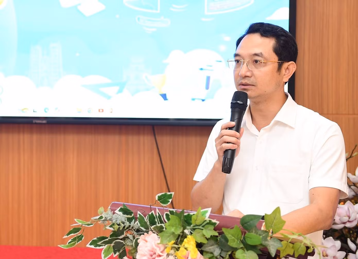 tienphong-119traomaytinh11.jpg