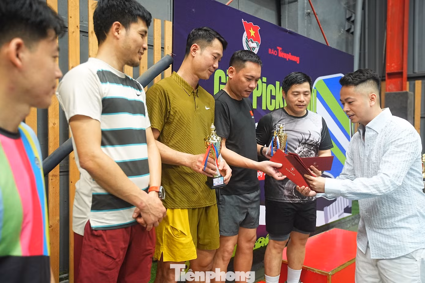 tp-213pick38.jpg
