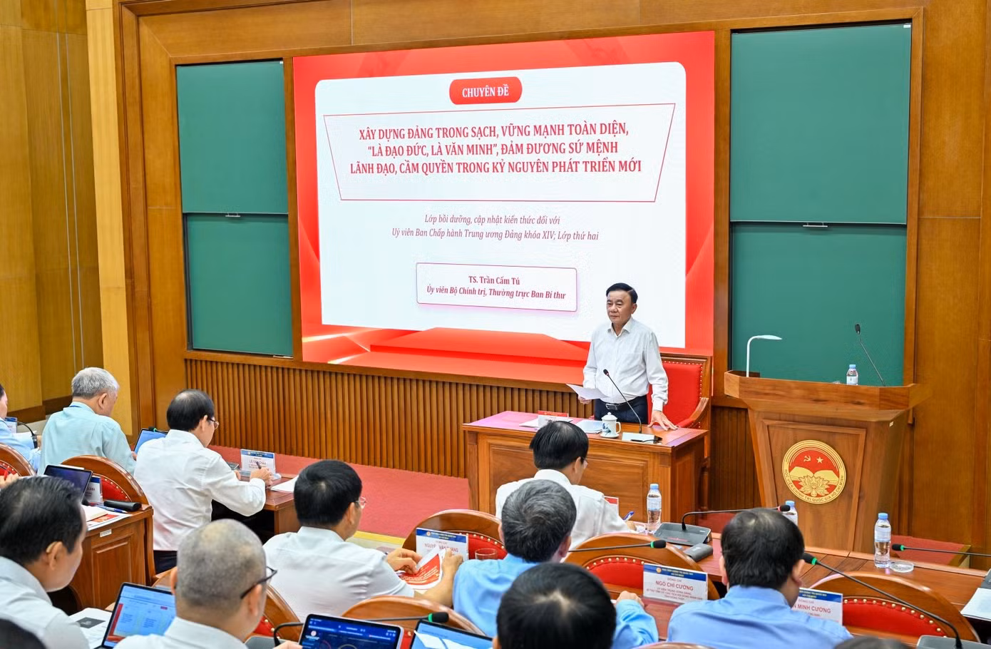 tienphong-159lophoc.jpg