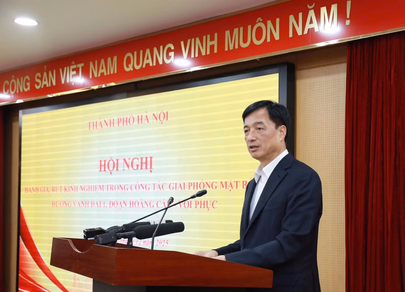 tienphong-1112duyngoc.jpg