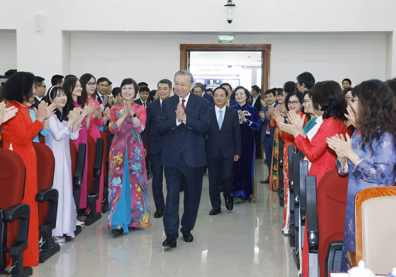 tienphong-242tbtttxvn2.jpg