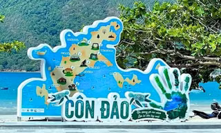 Tới Côn Đảo, chỉ cần quét QR là biết ngay lịch sử và điểm đến