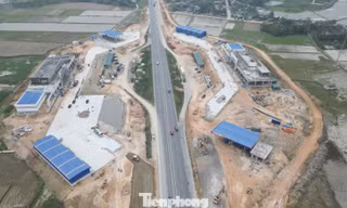Trạm dừng nghỉ cao tốc đoạn Ninh Bình - Nghệ An vẫn trễ hẹn