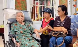 Nghệ sĩ Hồng Nga không nhận ra đồng nghiệp