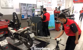 Cần nhiều thủ tục cho đề xuất hoán cải xe xăng sang xe máy điện