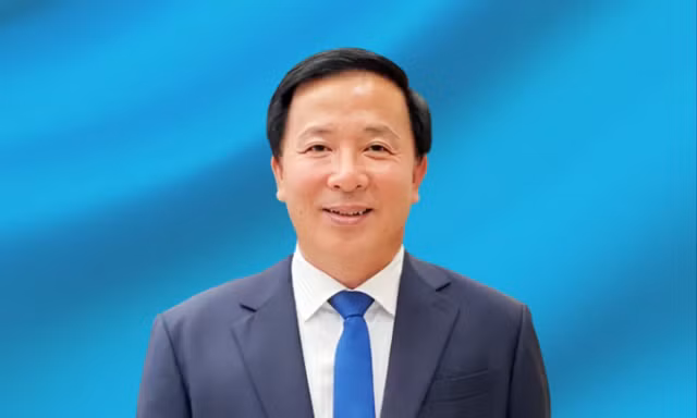 Chân dung tân Chủ tịch UBND tỉnh Đồng Nai Nguyễn Văn Út 