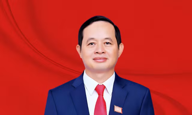 Chân dung tân Chủ tịch UBND tỉnh Bắc Ninh Phạm Hoàng Sơn
