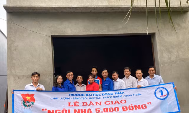 Ngôi nhà 5.000 đồng giúp sinh viên vươn lên thoát nghèo